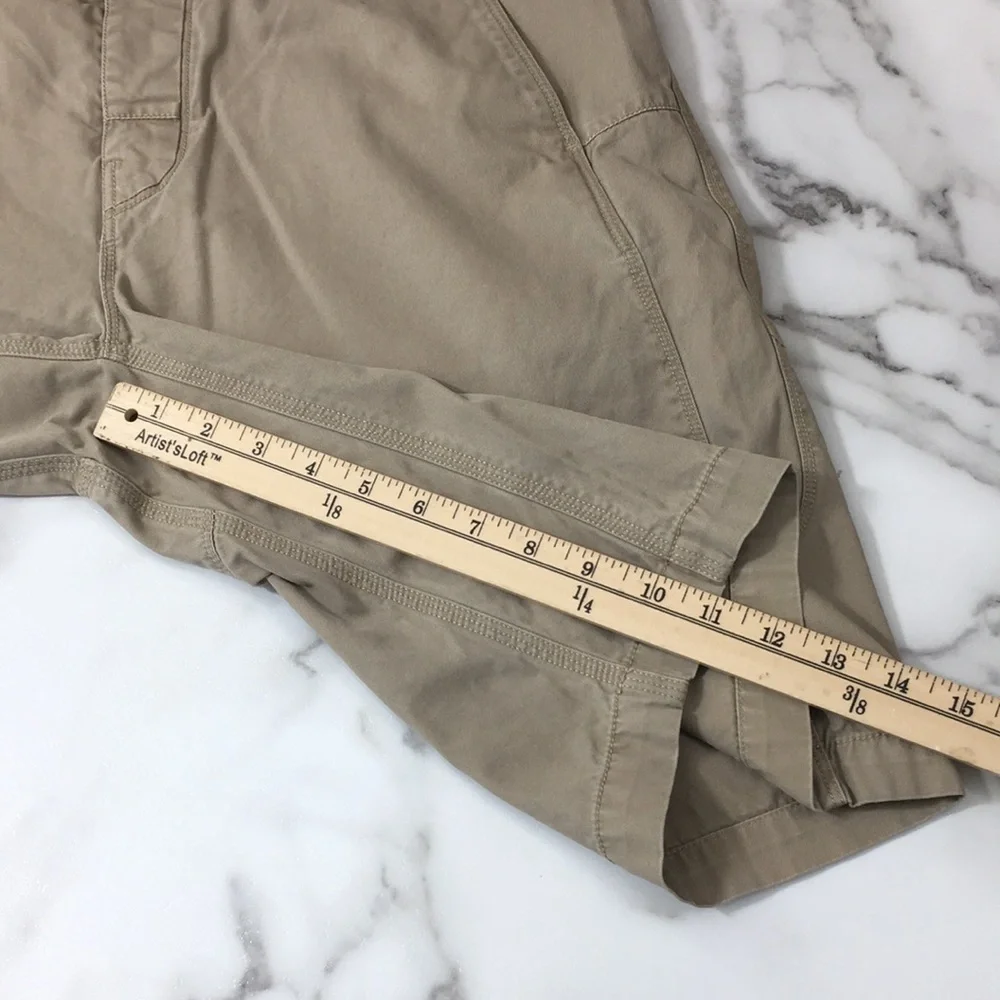 The North Face Tan Chino‎ Shorts Mens Medium Flat Front 100% Cotton